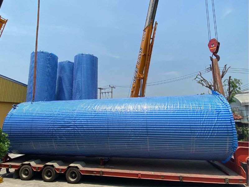 รับออกแบบผลิต และติดตั้งแทงค์บรรจุของเหลวสแตนเลส